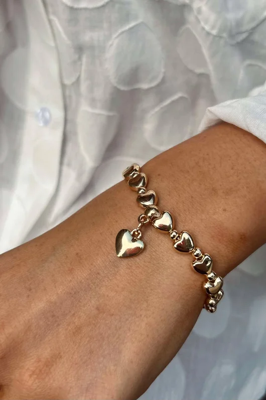  Free Spirit Stretch Stacker Bracelet Hearts Gold 